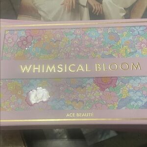 Whimsical Bloom Eyeshadow Palette - Pastel Floral